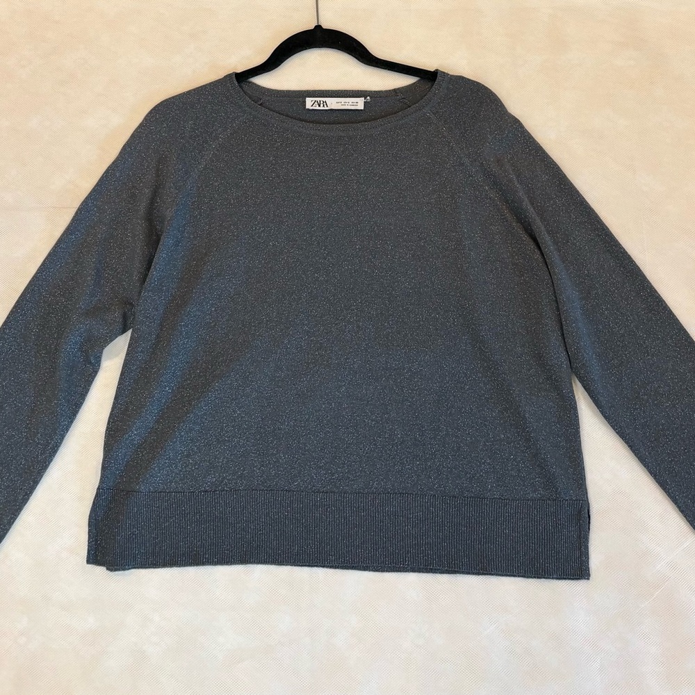 ❤️‍🔥4/$20 Zara Charcoal Knit Top❤️‍🔥